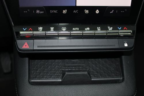 Renault Mégane E-Tech - Photo 23