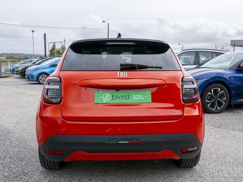 Fiat 600e - Photo 10