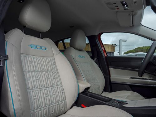 Fiat 600e - Photo 21