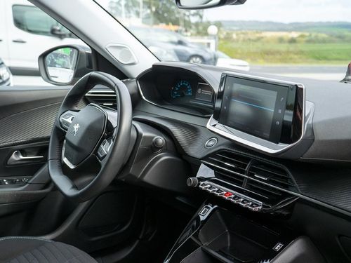 Peugeot e-2008 - Photo 21