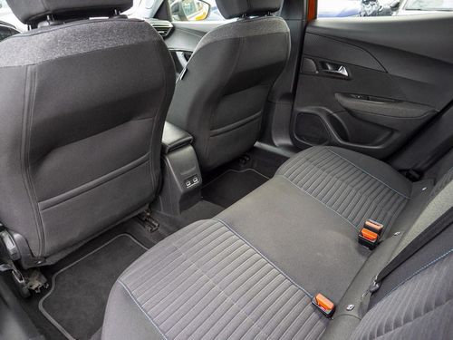 Peugeot e-2008 - Photo 26