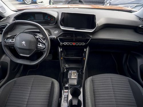 Peugeot e-2008 - Photo 28