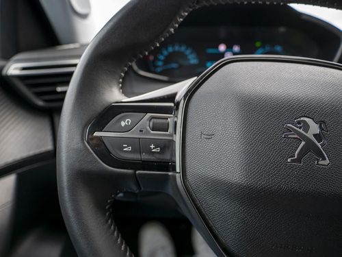 Peugeot e-2008 - Photo 35