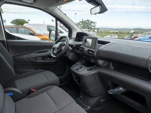 Peugeot Partner - Photo 16