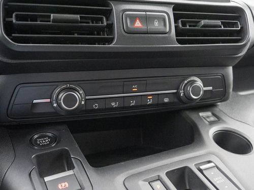 Peugeot Partner - Photo 29