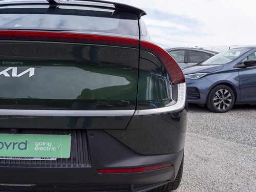 Kia EV6 - Photo 12
