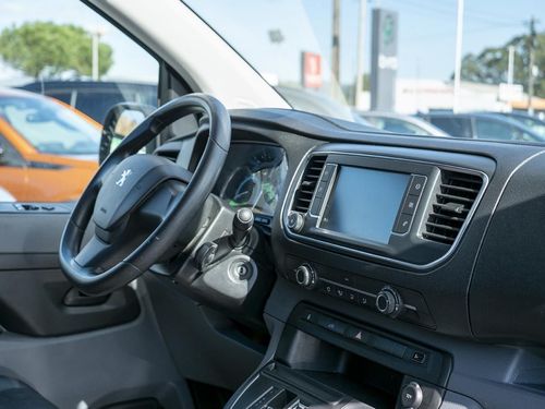 Peugeot Expert - Photo 19