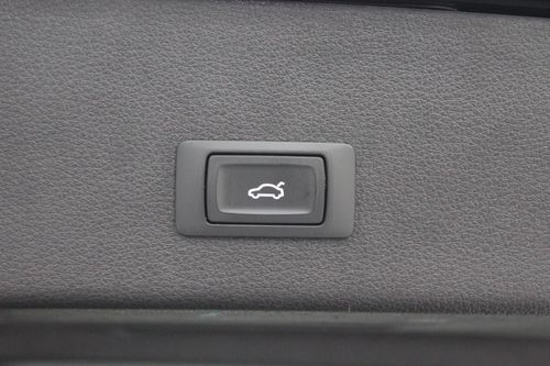 Audi e-tron Sportback - Photo 9