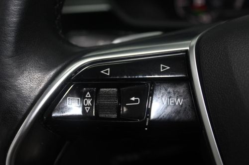 Audi e-tron Sportback - Photo 17