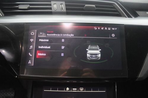 Audi e-tron Sportback - Photo 36