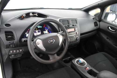 Nissan Leaf - Photo 10