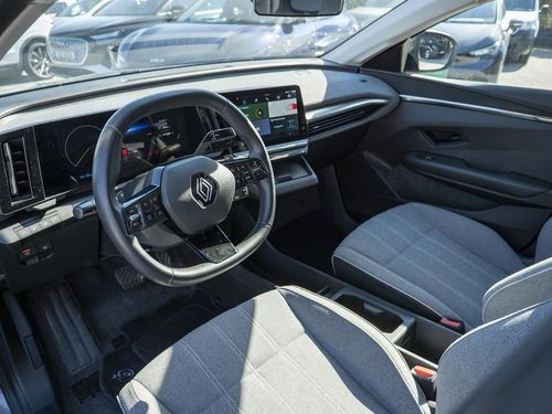 Renault Mégane E-Tech - Photo 22