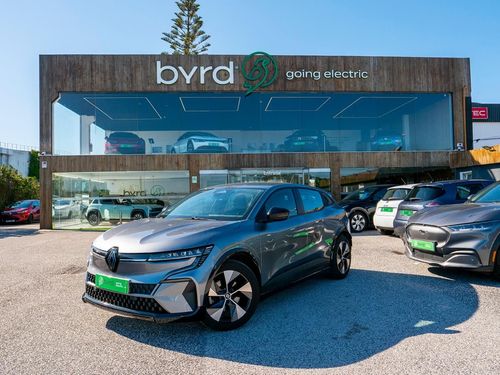 Renault Mégane E-Tech - Photo 1