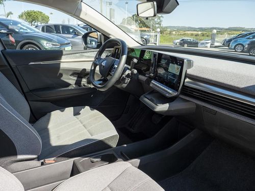 Renault Mégane E-Tech - Photo 19