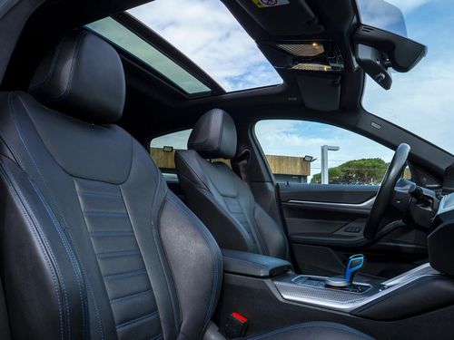 BMW i4 - Photo 21