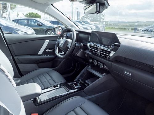 Citroen e-C4 - Photo 16