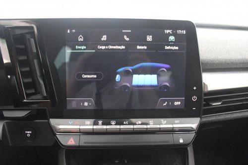 Renault Mégane E-Tech - Photo 24