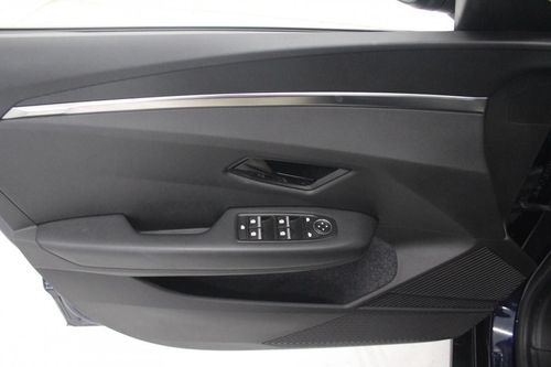 Renault Mégane E-Tech - Photo 9