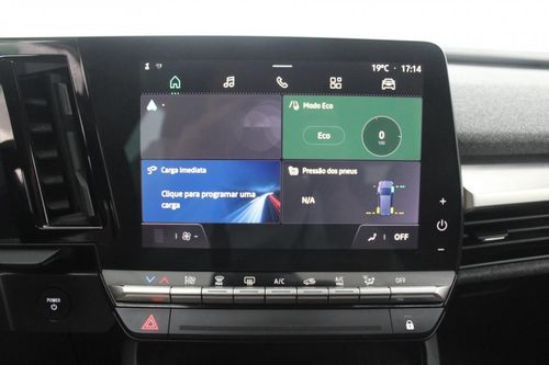 Renault Mégane E-Tech - Photo 21