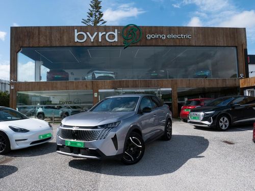 Peugeot E-3008 - Photo 1