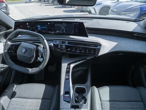 Peugeot E-3008 - Photo 25