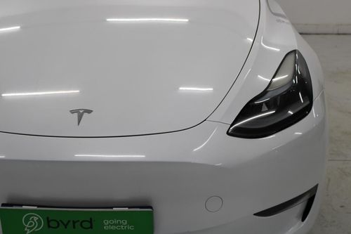 Tesla Model Y - Photo 3