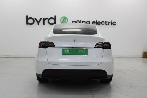 Tesla Model Y - Photo 5