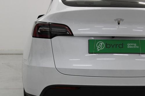 Tesla Model Y - Photo 6