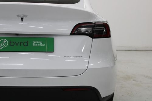 Tesla Model Y - Photo 7