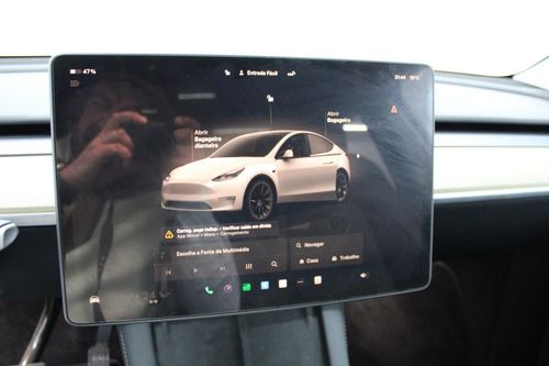 Tesla Model Y - Photo 16