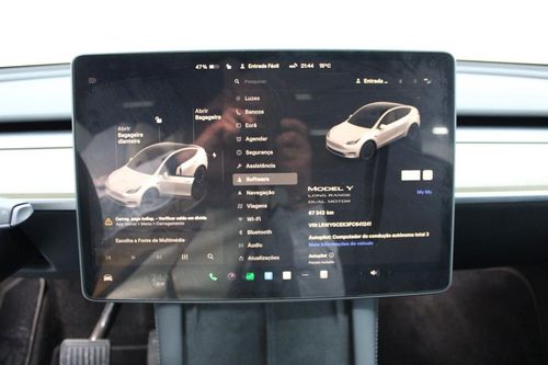 Tesla Model Y - Photo 18