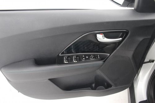 Kia e-Niro - Photo 9