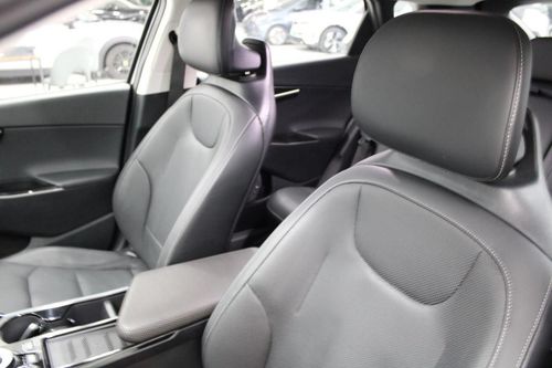 Kia EV6 - Photo 11