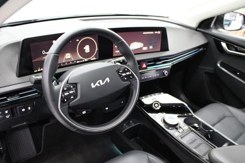 Kia EV6 - Photo 12