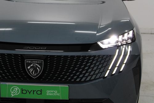 Peugeot E-3008 - Photo 3