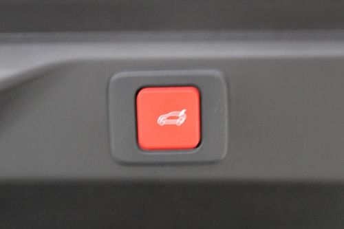 Peugeot E-3008 - Photo 8