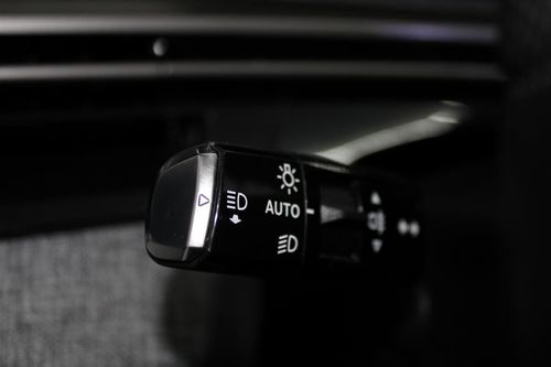 Peugeot E-3008 - Photo 18