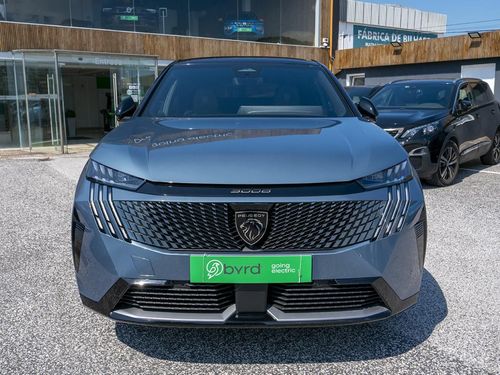 Peugeot E-3008 - Photo 4