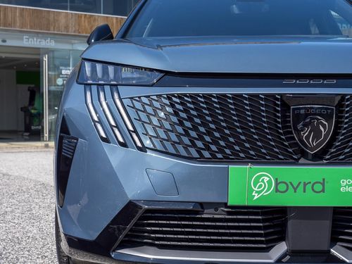 Peugeot E-3008 - Photo 5