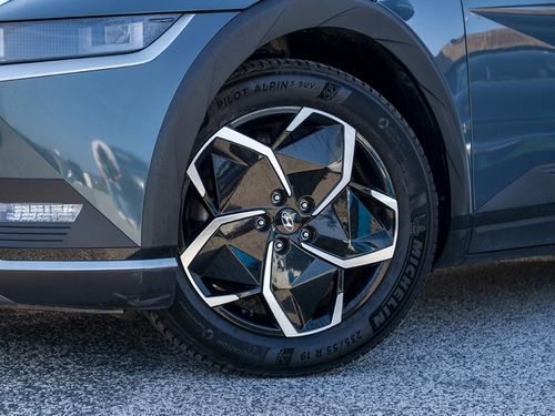Hyundai Ioniq 5 - Photo 3