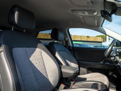 Hyundai Ioniq 5 - Photo 18