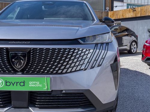 Peugeot E-3008 - Photo 6