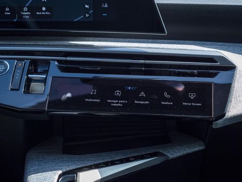 Peugeot E-3008 - Photo 26