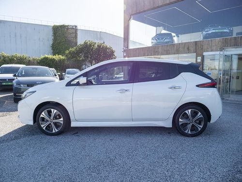 Nissan Leaf - Photo 8