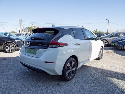 Nissan Leaf - Photo 15
