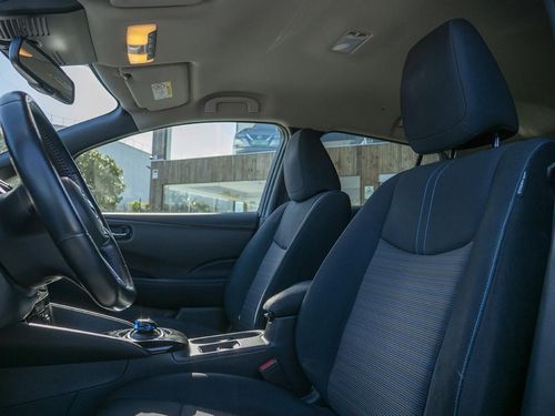 Nissan Leaf - Photo 22