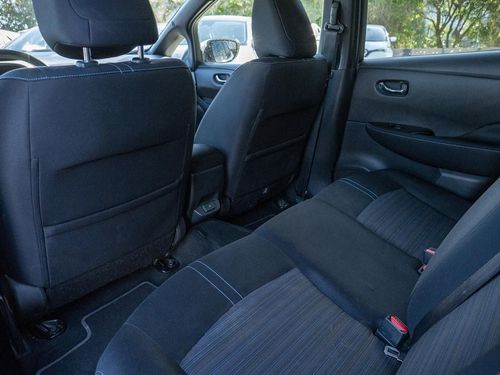 Nissan Leaf - Photo 23