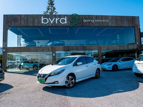 Nissan Leaf - Photo 1