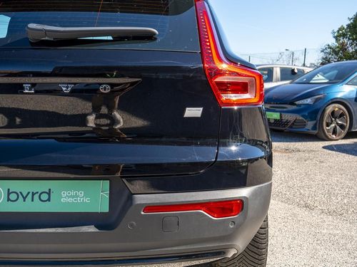 Volvo XC 40 - Photo 12