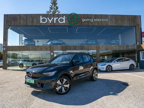 Volvo XC 40 - Photo 1